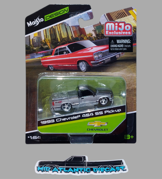 Maisto 1:64 1993 Chevrolet 454 SS Custom Pick-up Two Tone Silver MiJo Exclusive *Free Shipping*