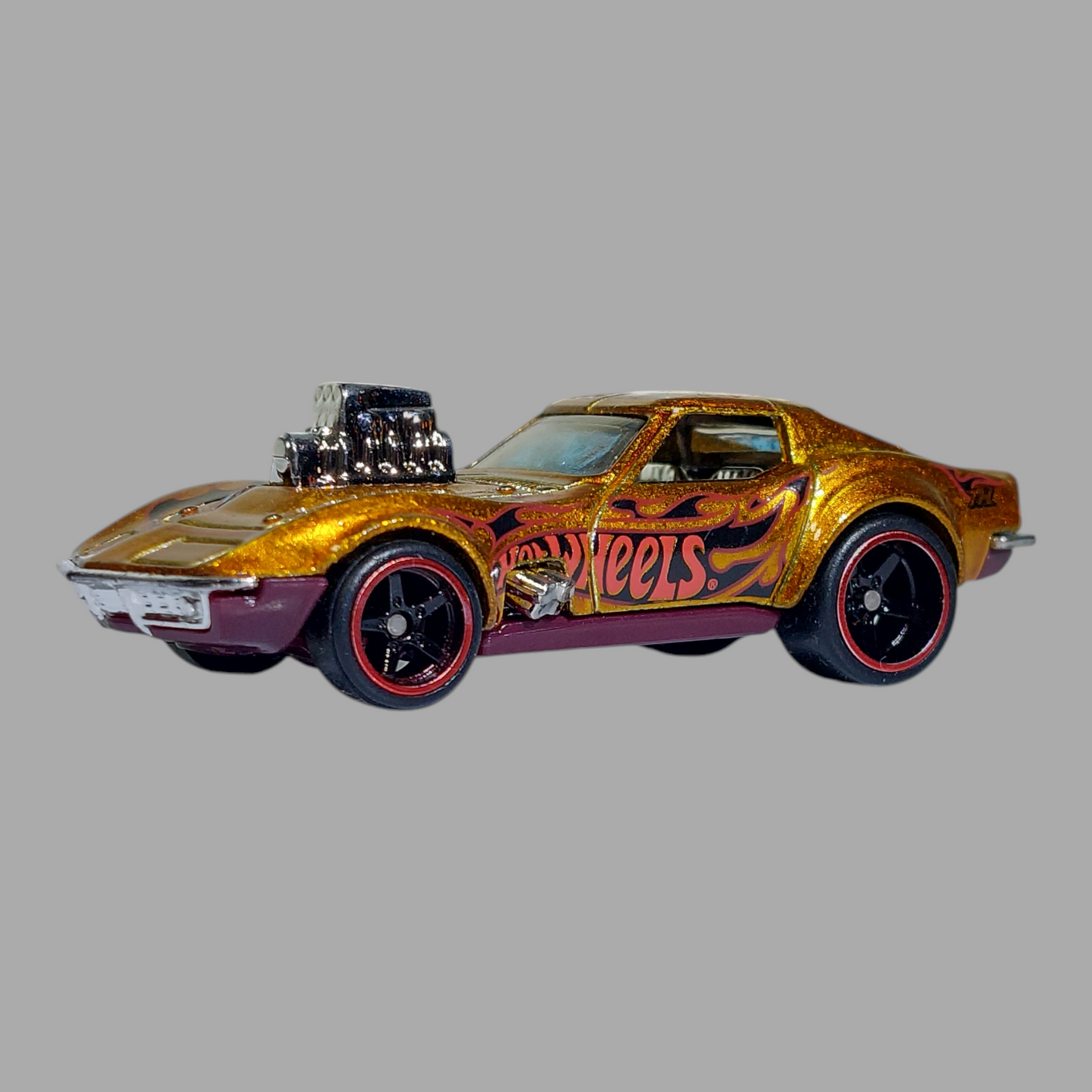 Hot Wheels 2023 Gas Monkey Garage '68 Corvette Super Treasure Hunt