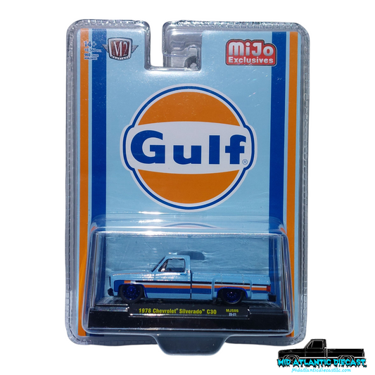 M2 Machines 1:64 1978 Chevrolet Silverado C30 Custom GULF – Blue – MiJo Exclusives Limited Edition Chase