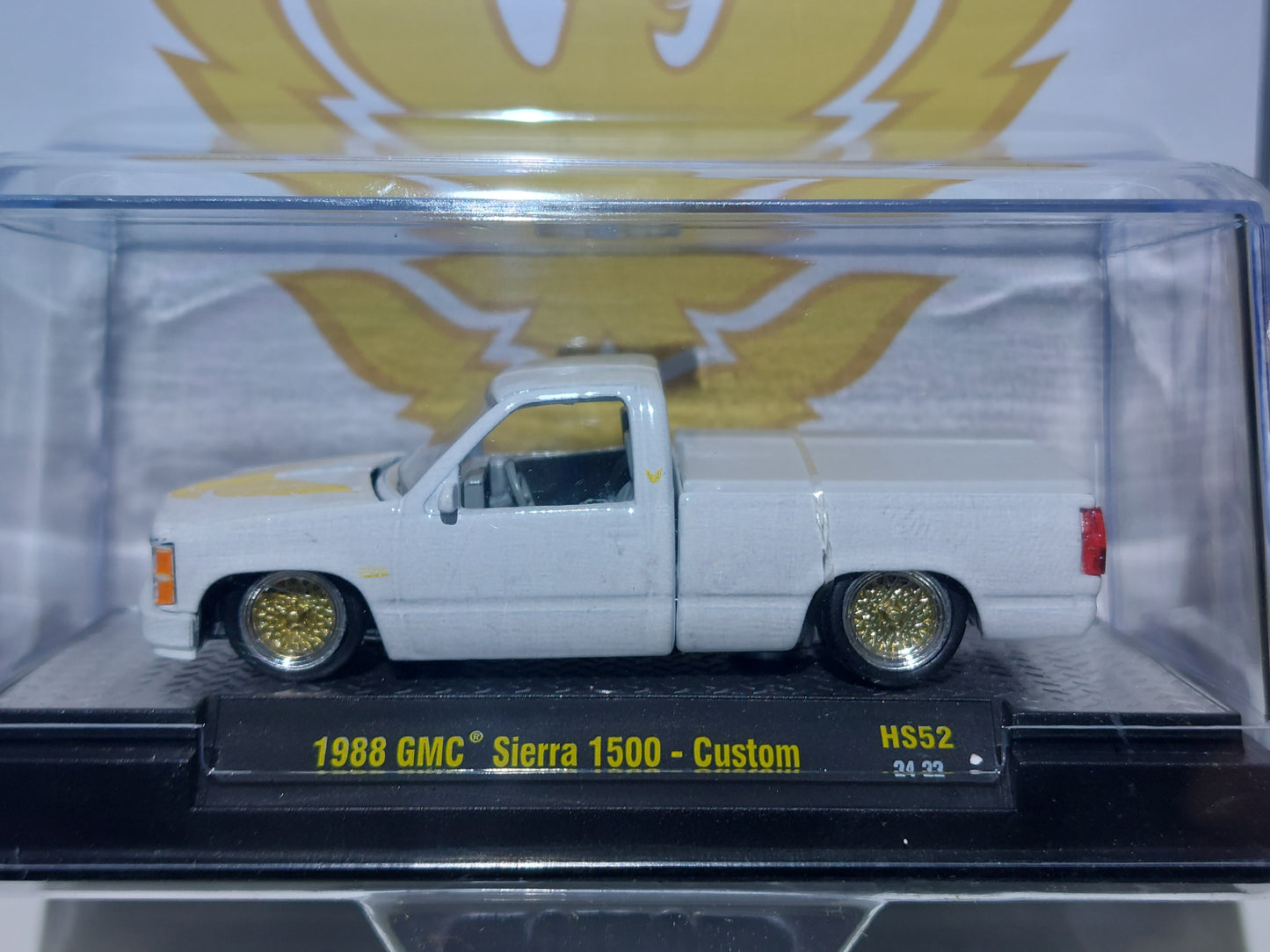 GMC Sierra 1500 Custom 1988, escala 1:64, exclusiva para aficionados, M2 Machines, 31500-HS52 *Envío gratuito*
